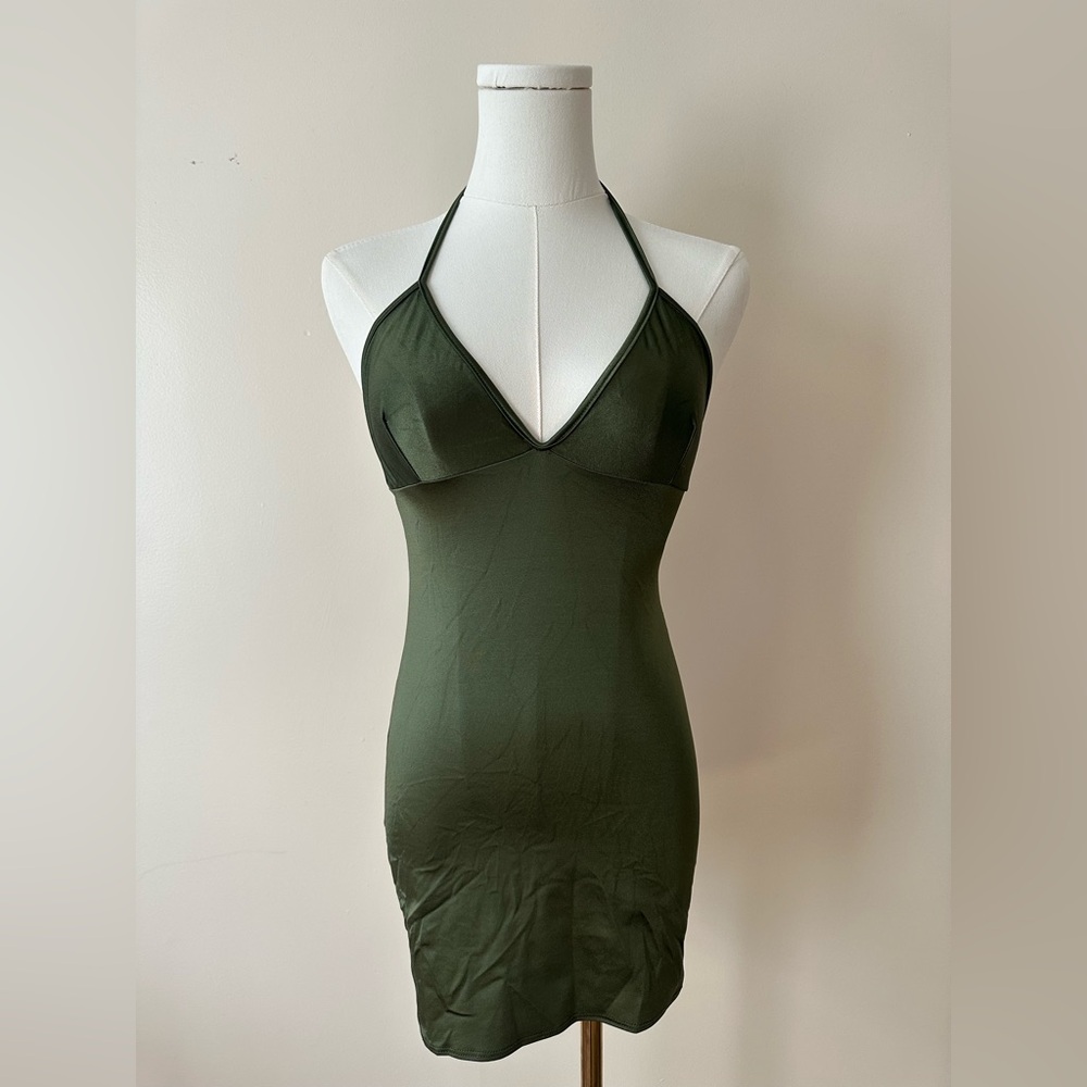 Elegant Green Halter Dress